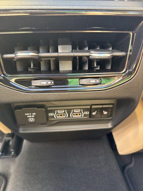 new 2025 Jeep Grand Cherokee car, priced at $47,010