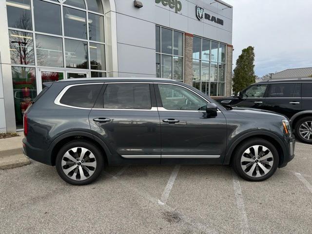 used 2022 Kia Telluride car, priced at $28,858