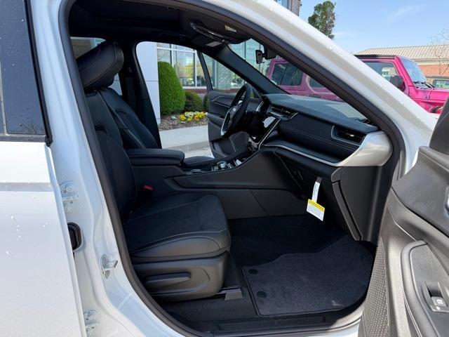 new 2025 Jeep Grand Cherokee L car, priced at $44,585