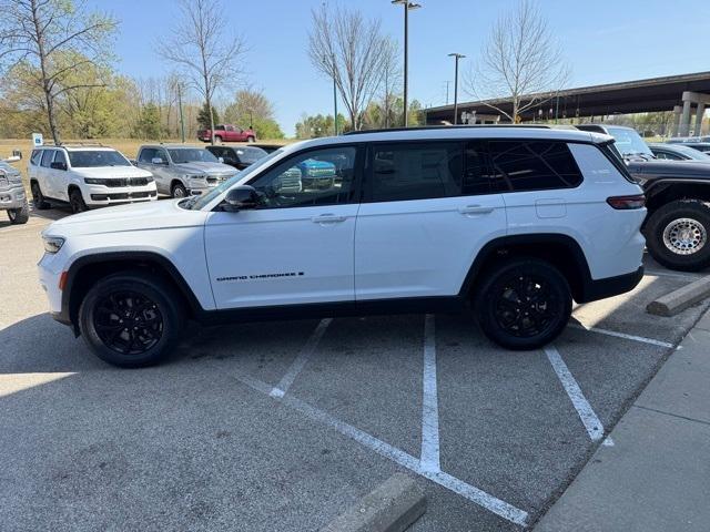 new 2025 Jeep Grand Cherokee L car, priced at $44,585