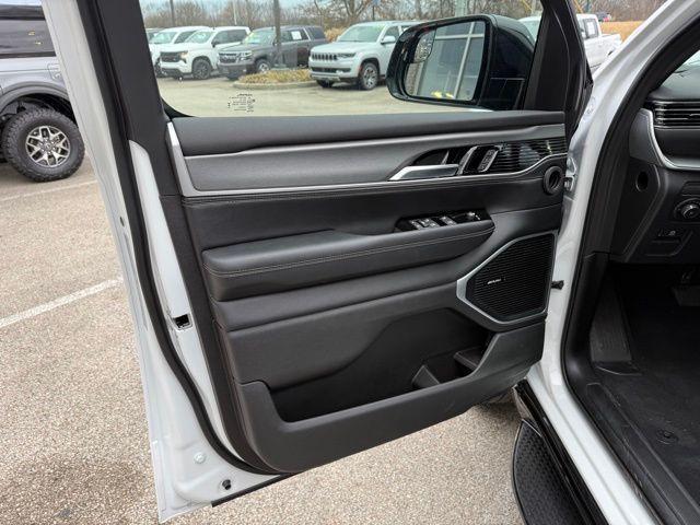new 2025 Jeep Wagoneer car, priced at $62,487