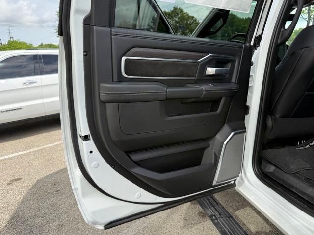 new 2025 Ram 2500 car, priced at $87,200