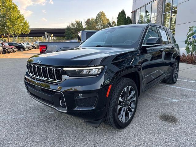 used 2022 Jeep Grand Cherokee car, priced at $36,428