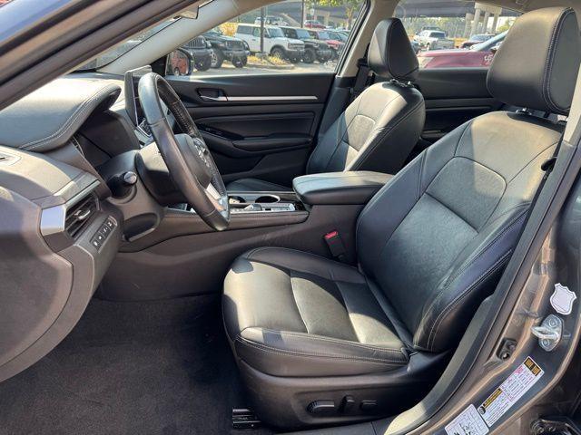 used 2023 Nissan Altima car, priced at $20,987