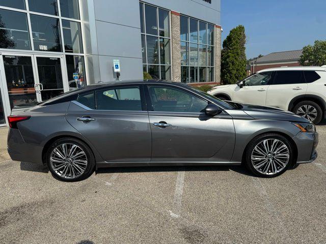 used 2023 Nissan Altima car, priced at $20,987