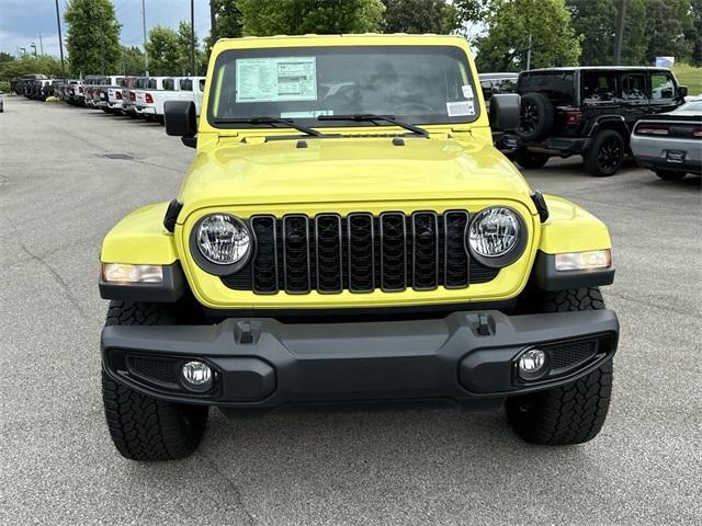 new 2024 Jeep Gladiator car, priced at $37,979