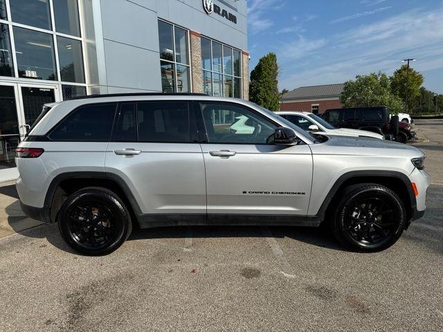 used 2024 Jeep Grand Cherokee car, priced at $33,987
