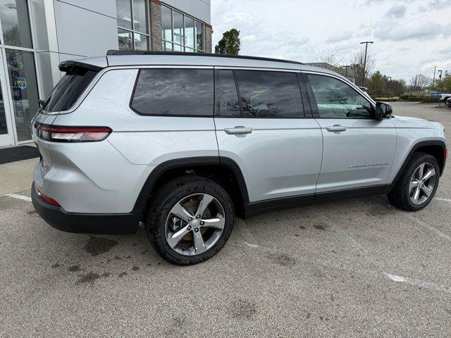 new 2025 Jeep Grand Cherokee L car, priced at $48,982