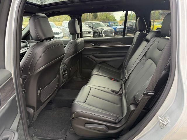 new 2025 Jeep Grand Cherokee L car, priced at $48,982
