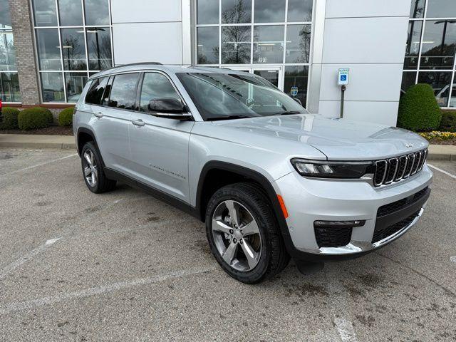 new 2025 Jeep Grand Cherokee L car, priced at $48,982