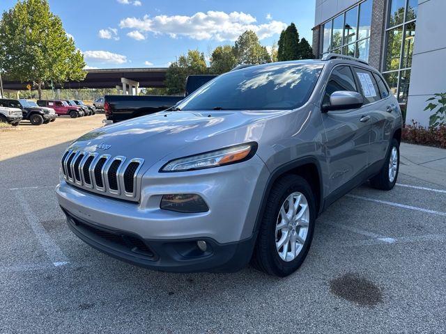 used 2016 Jeep Cherokee car, priced at $11,253