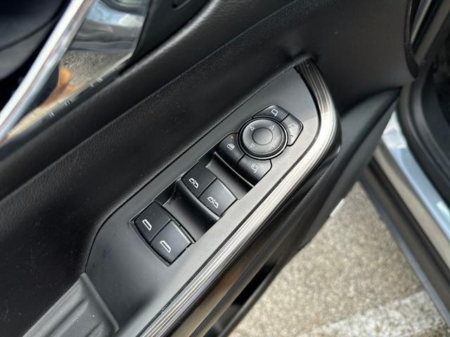 used 2021 GMC Acadia car, priced at $22,987