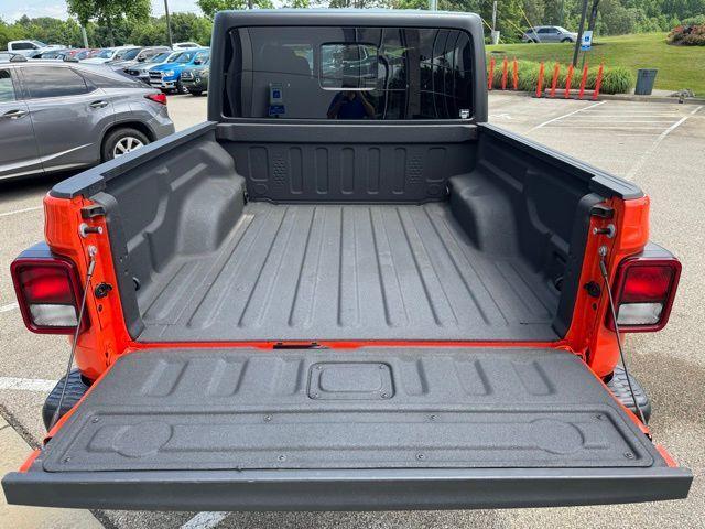 used 2023 Jeep Gladiator car, priced at $43,487