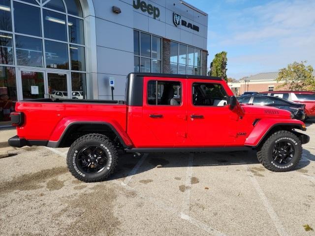 new 2024 Jeep Gladiator car, priced at $41,488