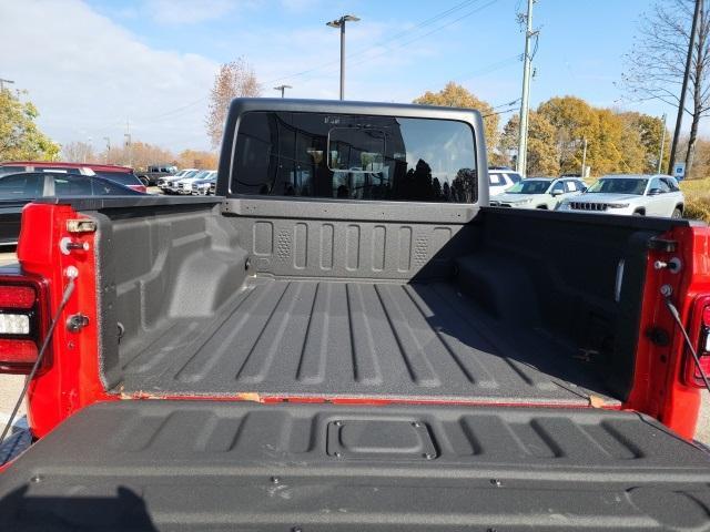 new 2024 Jeep Gladiator car, priced at $46,323