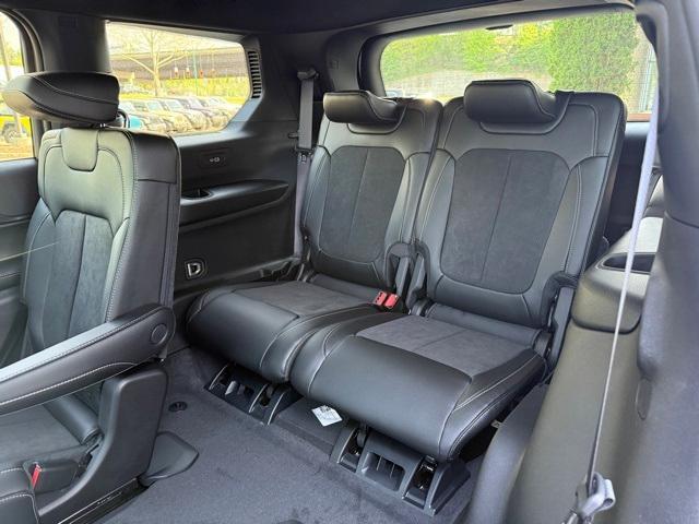 new 2025 Jeep Grand Cherokee L car, priced at $44,650