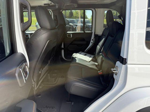 new 2025 Jeep Wrangler car, priced at $53,627