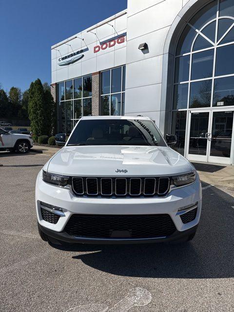 new 2025 Jeep Grand Cherokee car, priced at $46,415