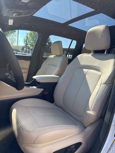 new 2025 Jeep Grand Cherokee car, priced at $46,415