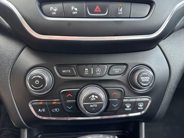 used 2023 Jeep Cherokee car, priced at $23,861