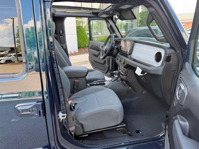new 2025 Jeep Wrangler car, priced at $54,871