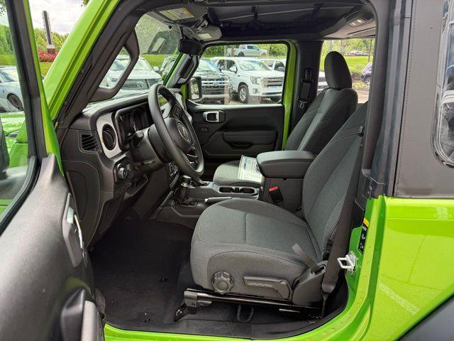 new 2025 Jeep Wrangler car, priced at $35,163