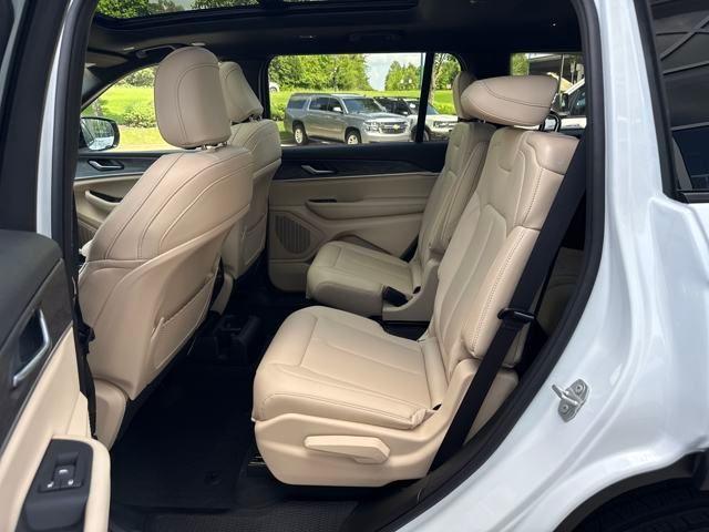 new 2025 Jeep Grand Cherokee L car, priced at $48,667