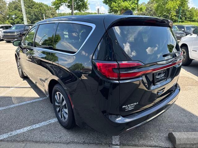 used 2023 Chrysler Pacifica Hybrid car, priced at $24,713