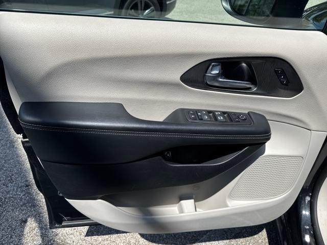 used 2023 Chrysler Pacifica Hybrid car, priced at $24,713