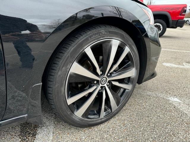 used 2019 Nissan Altima car, priced at $17,887