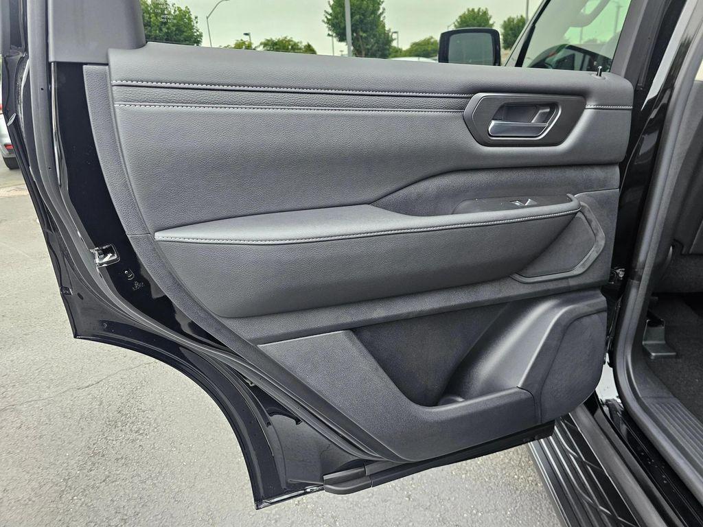 new 2026 Nissan Armada car, priced at $65,015