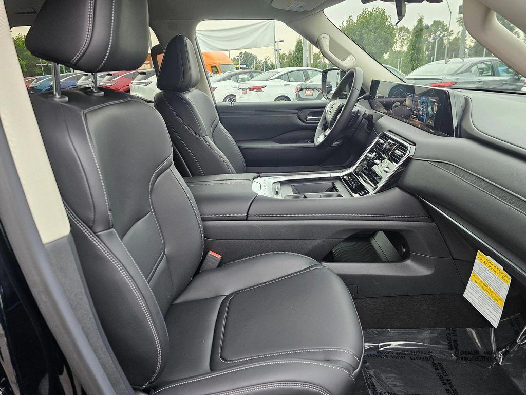 new 2026 Nissan Armada car, priced at $65,015