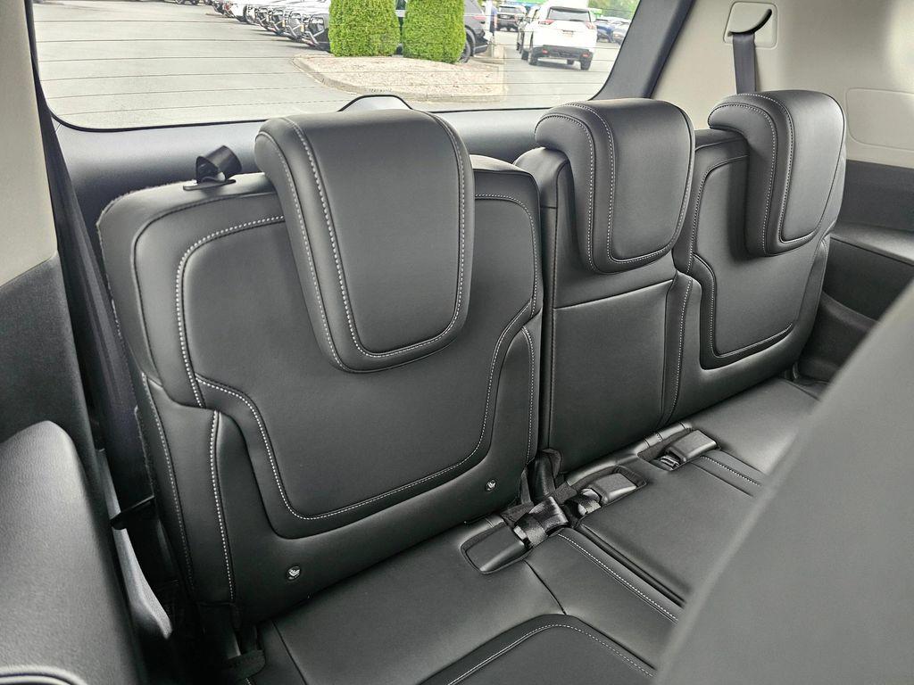 new 2026 Nissan Armada car, priced at $65,015