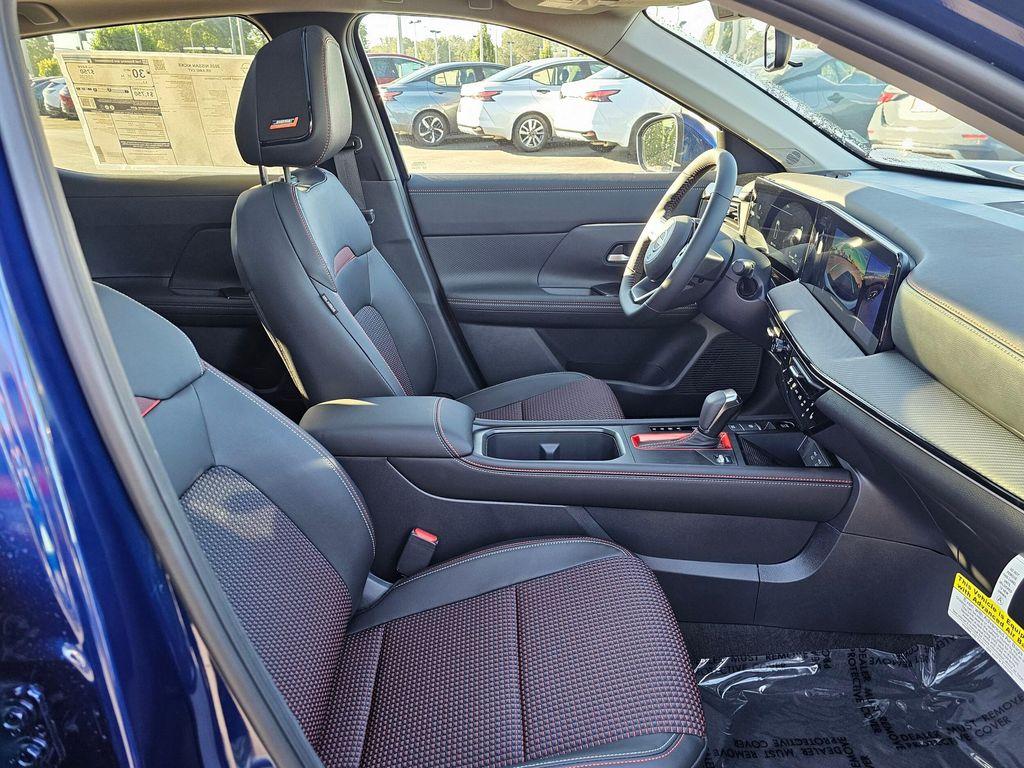 new 2025 Nissan Kicks car, priced at $30,006