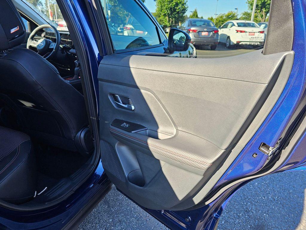 new 2025 Nissan Kicks car, priced at $30,006