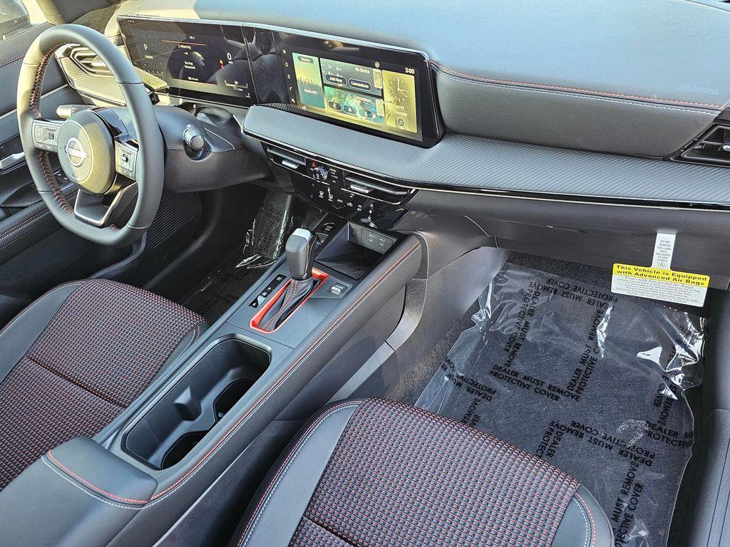 new 2025 Nissan Kicks car, priced at $28,457