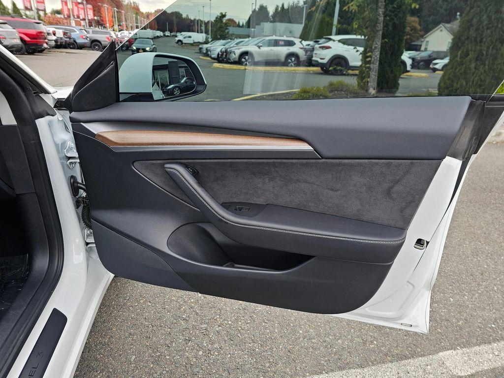 used 2022 Tesla Model 3 car, priced at $25,495