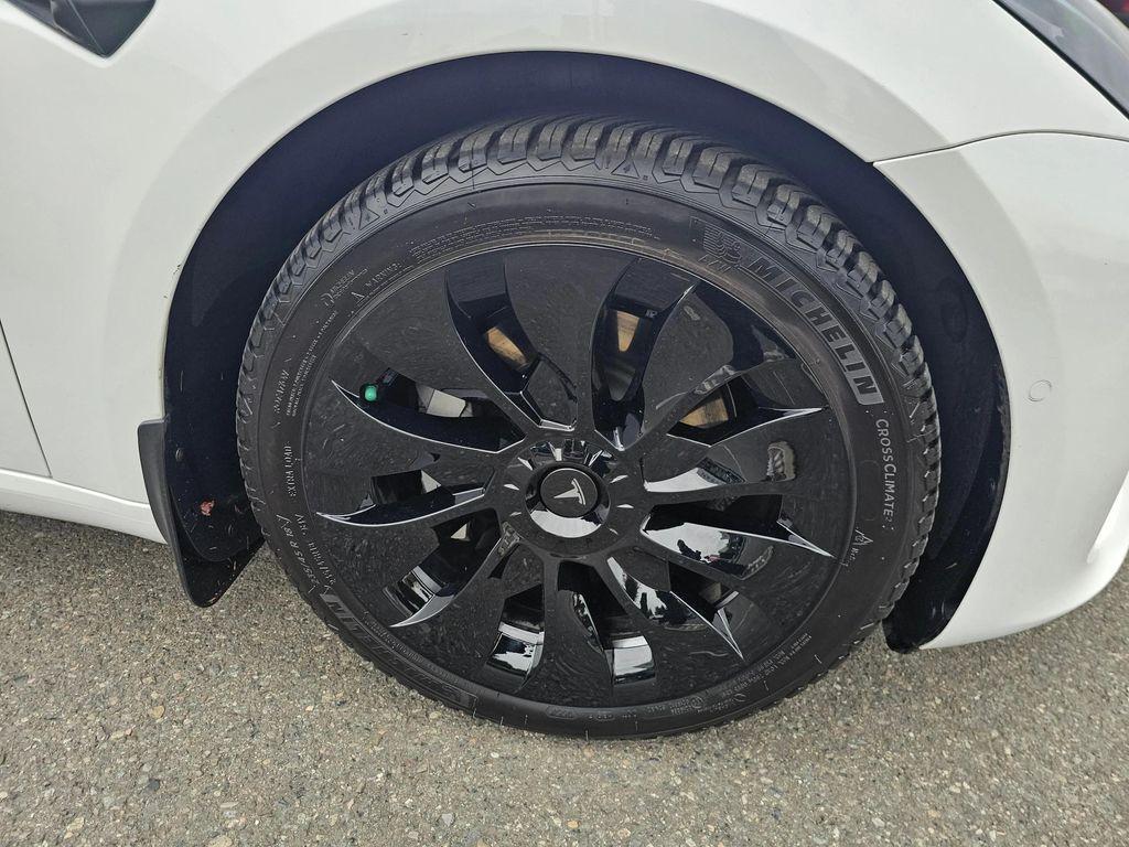 used 2022 Tesla Model 3 car, priced at $25,495