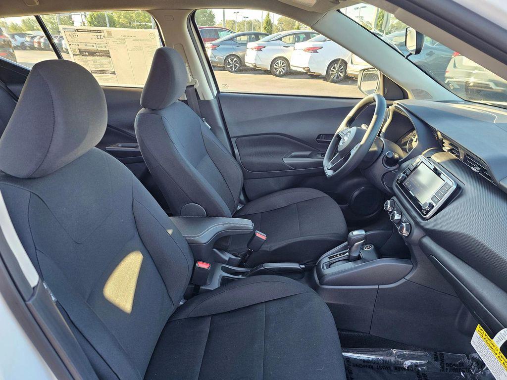 new 2025 Nissan Kicks car, priced at $23,760