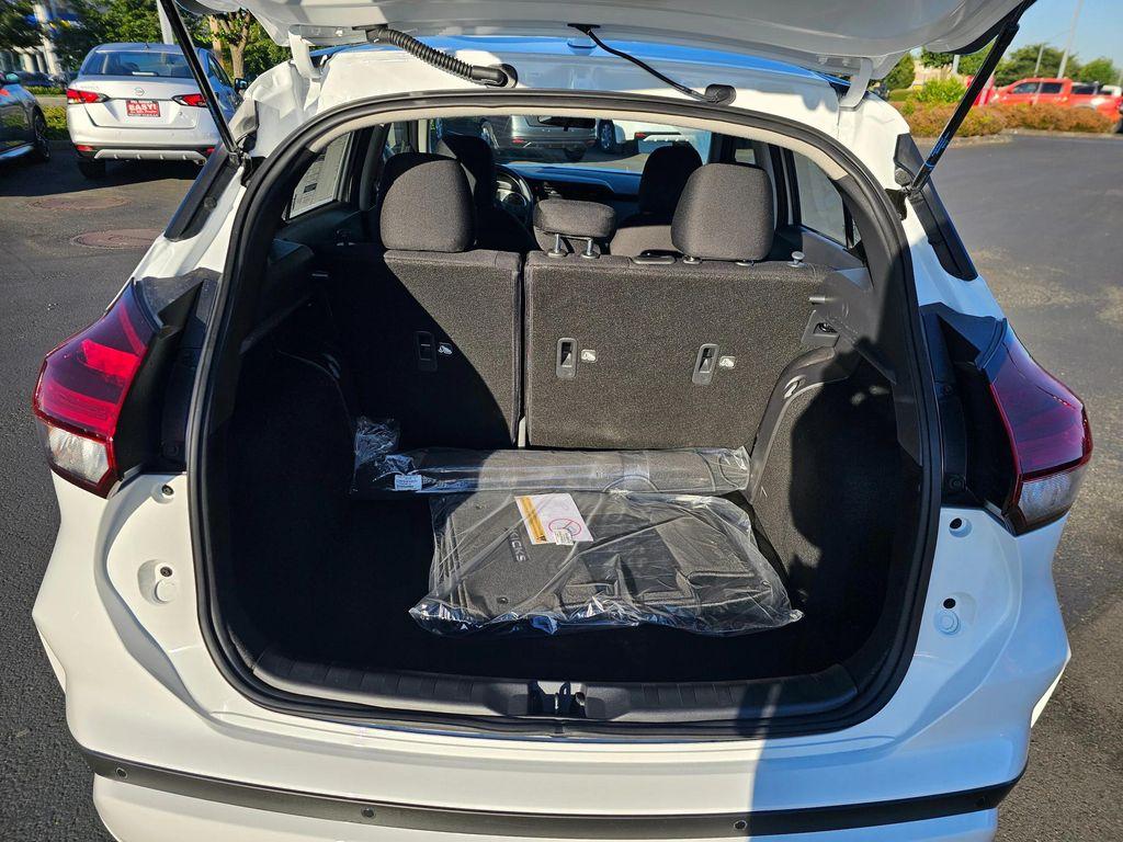 new 2025 Nissan Kicks car, priced at $23,760