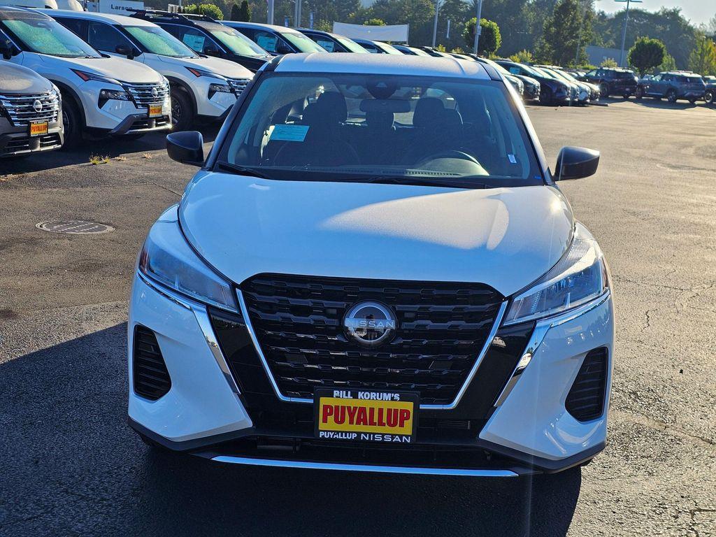 new 2025 Nissan Kicks car, priced at $23,760