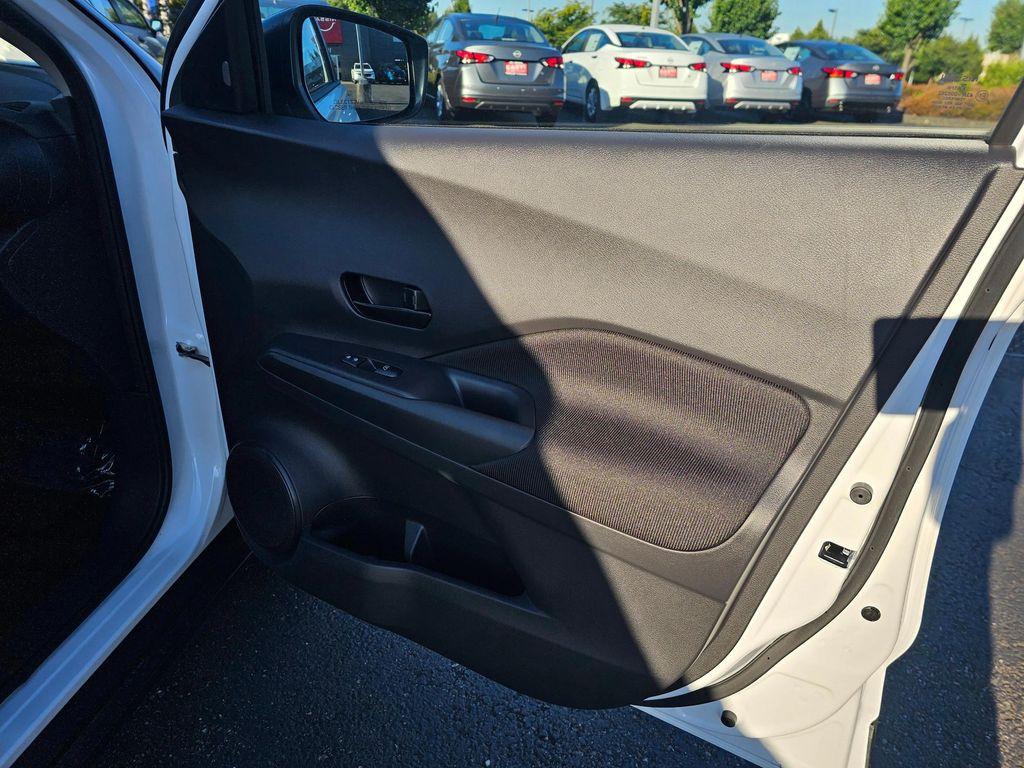 new 2025 Nissan Kicks car, priced at $23,760