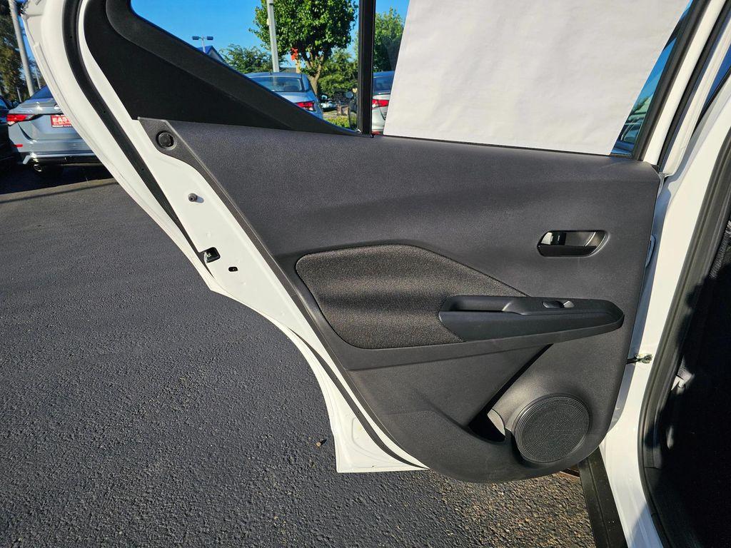 new 2025 Nissan Kicks car, priced at $23,760