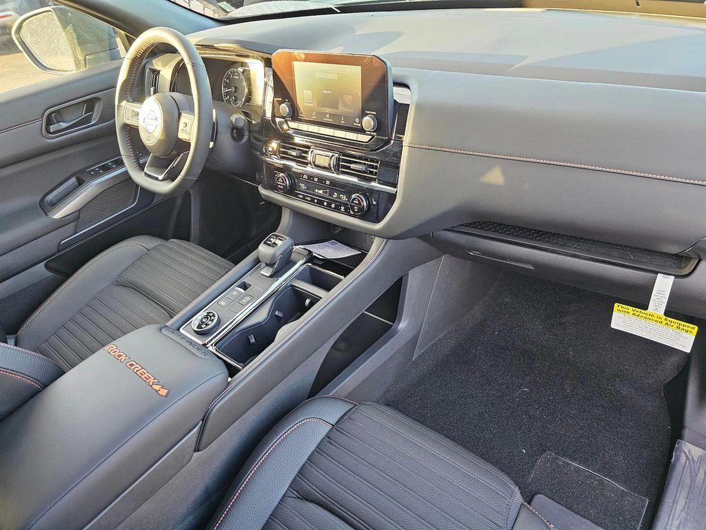 new 2025 Nissan Pathfinder car, priced at $43,957