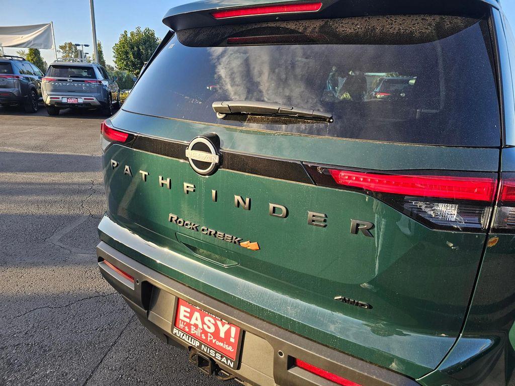 new 2025 Nissan Pathfinder car, priced at $43,957