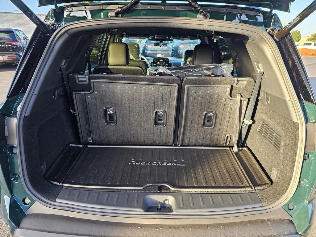 new 2025 Nissan Pathfinder car, priced at $43,957