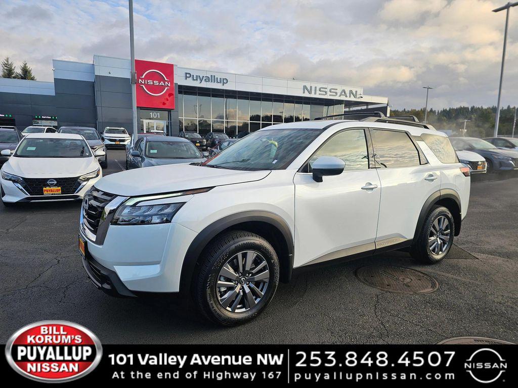 new 2025 Nissan Pathfinder car, priced at $44,710