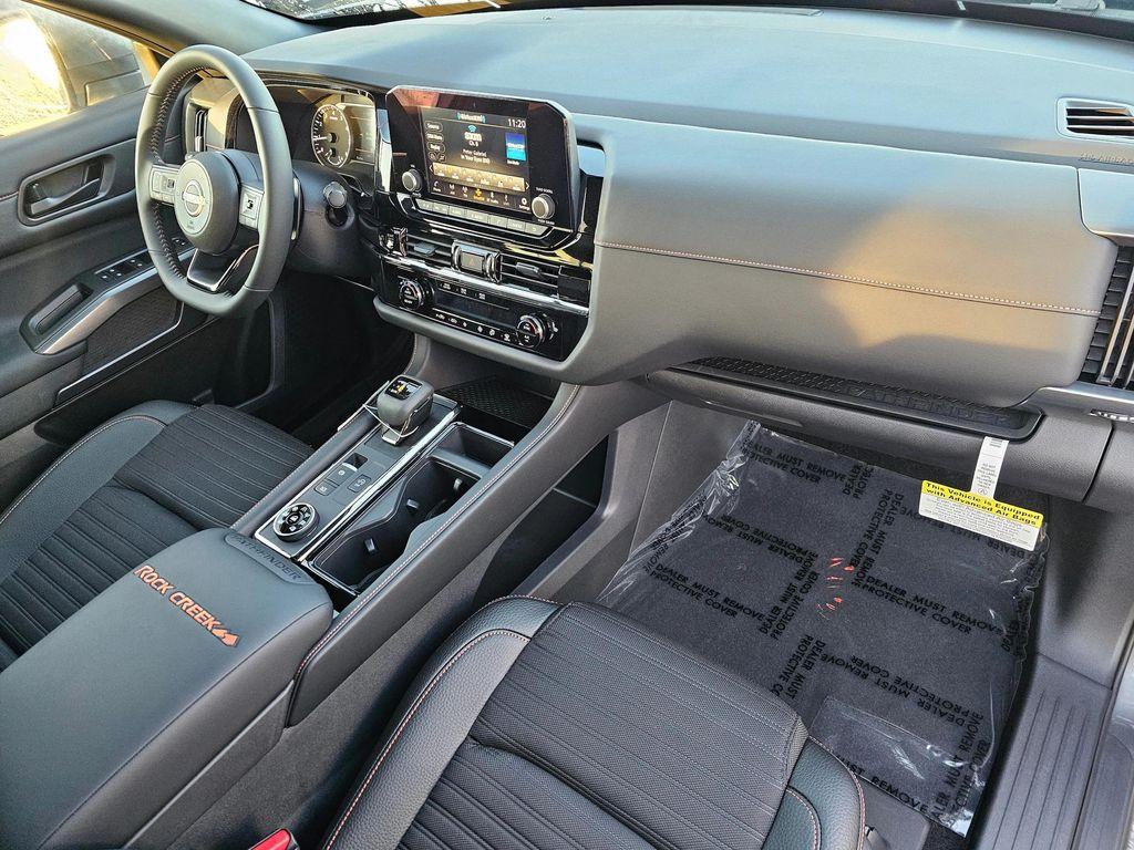 new 2025 Nissan Pathfinder car, priced at $39,264