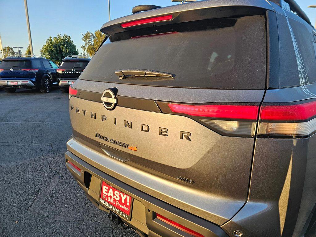 new 2025 Nissan Pathfinder car, priced at $39,264