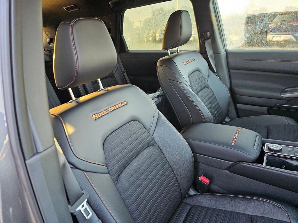 new 2025 Nissan Pathfinder car, priced at $39,264